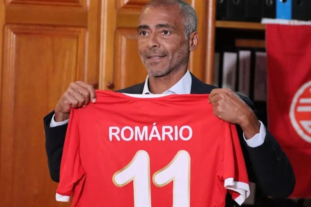 Romário irá presidir o America no triênio 2024-2025-2026