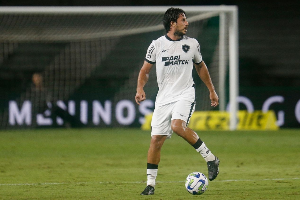 Gabriel Pires não ficará no Botafogo em 2024