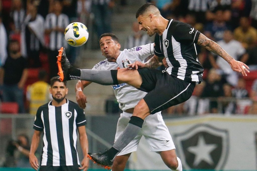 Philipe Sampaio trocou o Botafogo pelo RWD Molembeek, da Bélgica