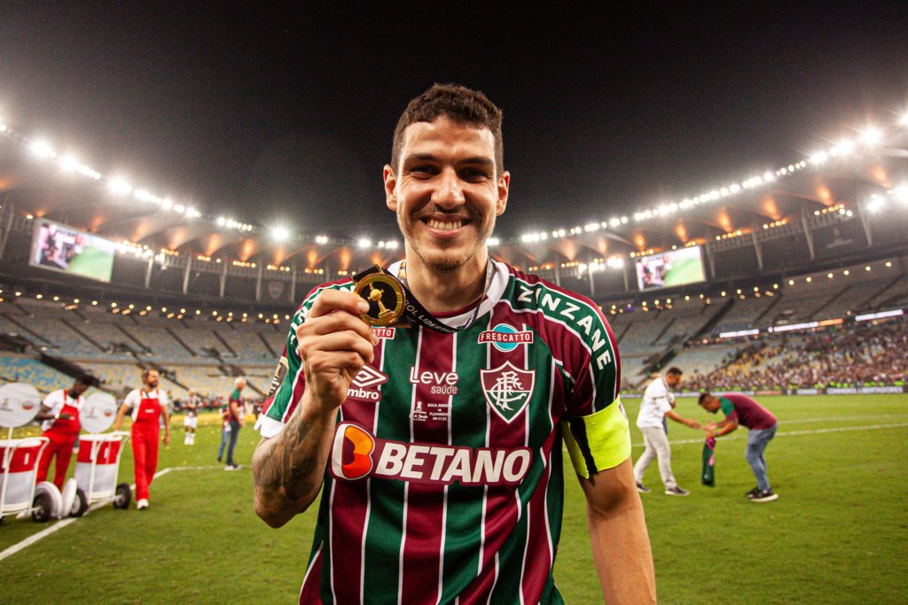 Nino foi negociado pelo Fluminense com o Zenit, da Rússia