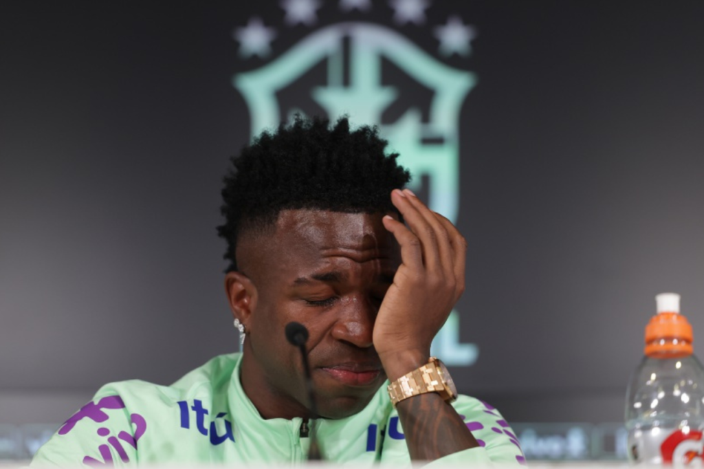 Vinicius Júnior vive drama com incêndio em casa