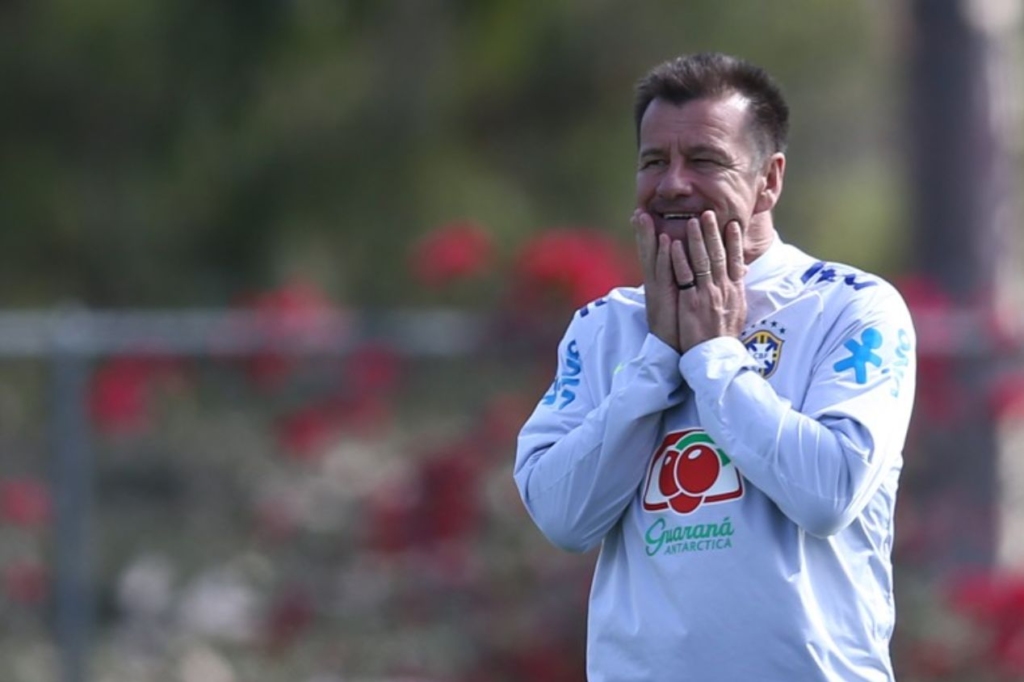 Dunga comandou a Seleção Brasileira na Copa América de 2016 e 2016
