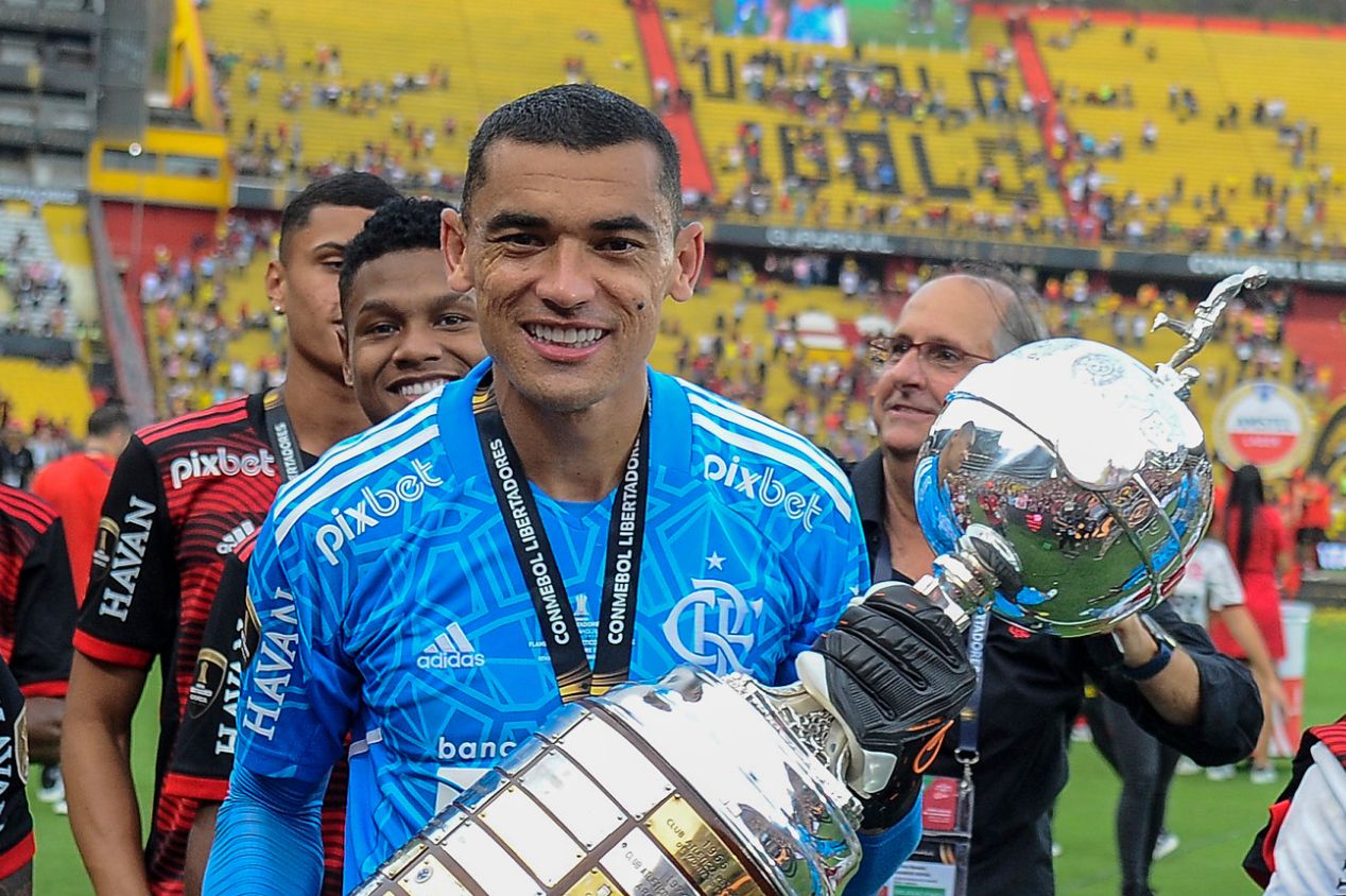 Santos trocou o Flamengo pelo Fortaleza em 2024