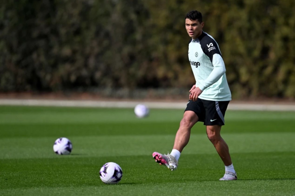 Thiago Silva, do Chelsea, está na mira do Fluminense