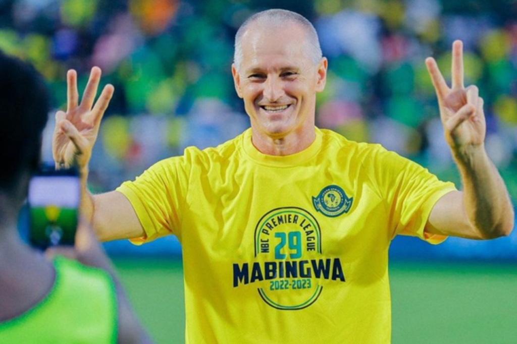 Milton Niemov relembrou passagem pelo Vasco e parceria com Dorival Júnior no Figueirense