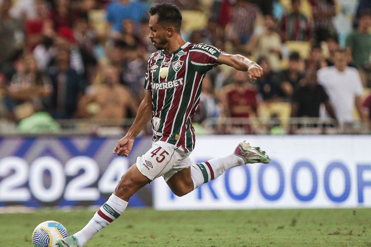 Lima teve atuação destacada no empate entre Fluminense e Red Bull Bragantino, por 2 a 2, pelo Campeonato Braslileiro