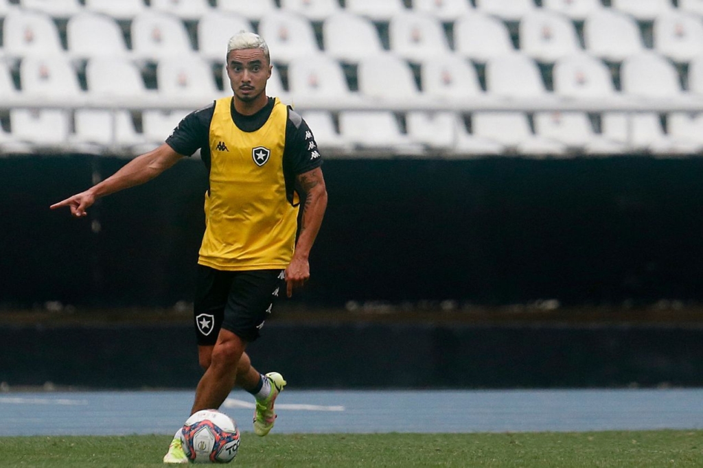 Rafael tem contrato até o fim da atual temporada com o Botafogo