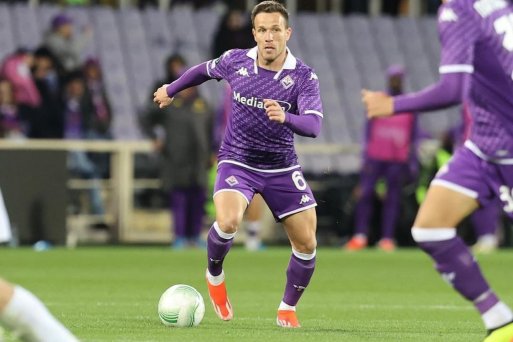 Arthur interessa ao Fluminense