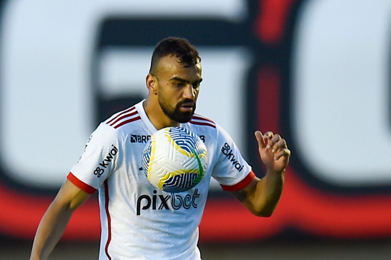 Fabrício Bruno recusa proposta do West Ham e permanece no Flamengo