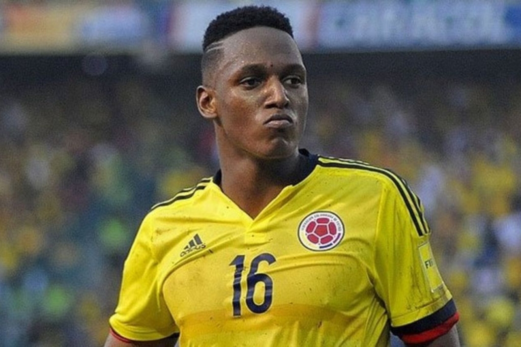Yerry Mina Seguirá na Itália