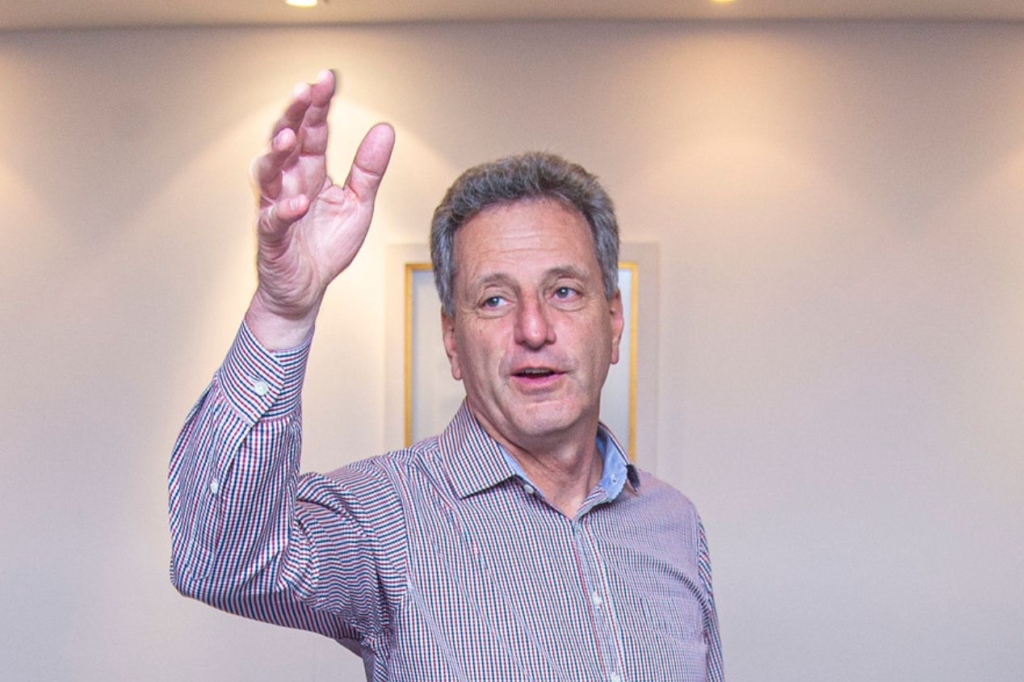 Rodolfo Landim está disposto a abrir o cofre mais uma vez para reforçar o Flamengo