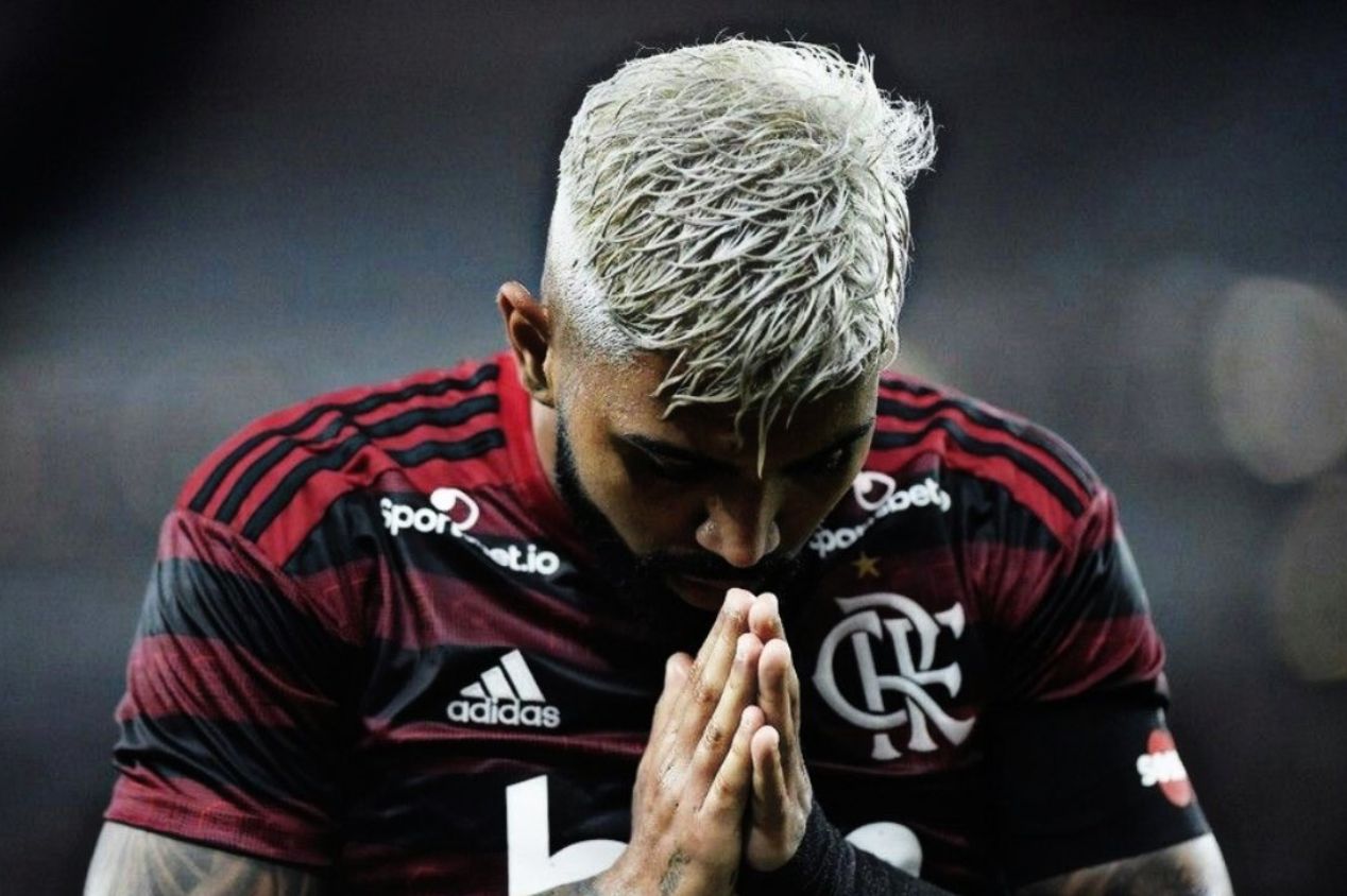 Cassino clandestino, discussão com torcedores, briga com Marcos Braz e ‘match’ com o Corinthians: relembre o histórico de polêmicas de Gabigol no Flamengo