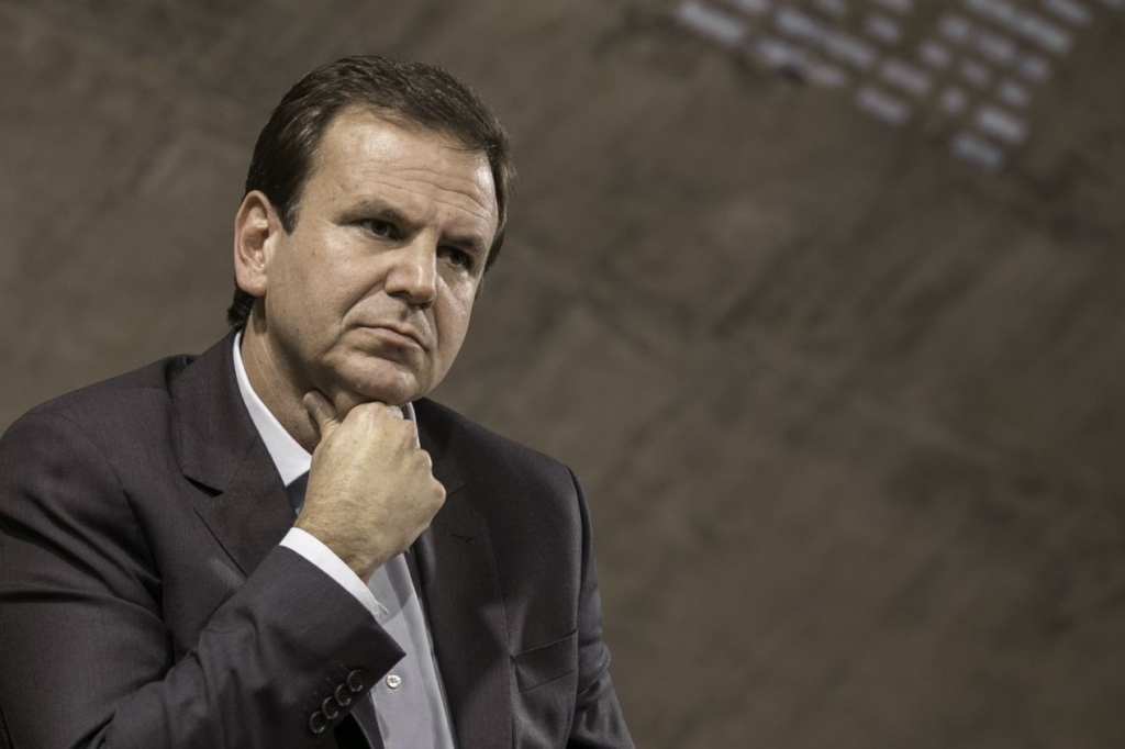 Eduardo Paes brinca sobre possível estádio do Flamengo na Zona Portuária do Rio: ‘Será?’