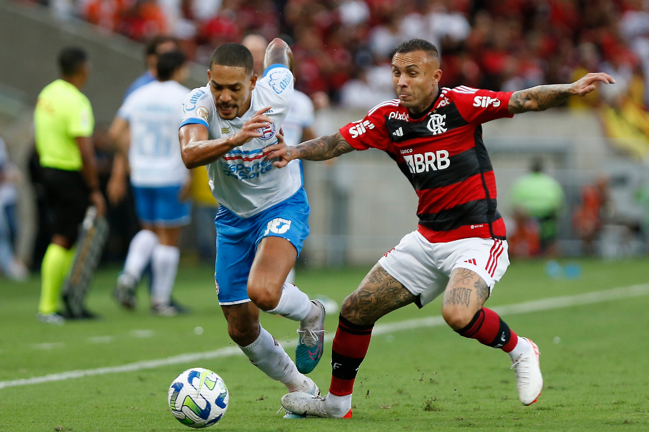 Everton Cebolinha é uma das esperanças de gol do Flamengo