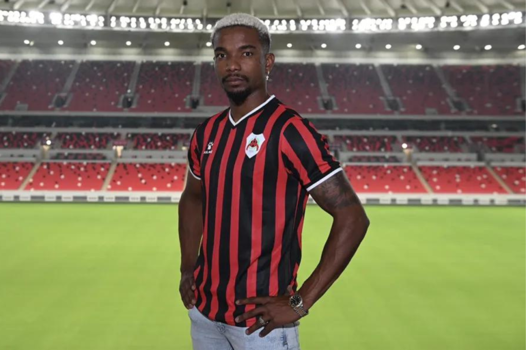 Thiago Mendes está próximo do São Paulo