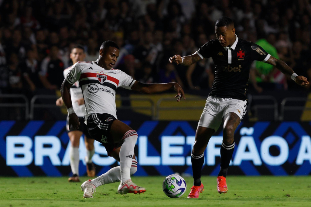 Vasco x São Paulo: onde assistir, escalações, desfalques e arbitragem