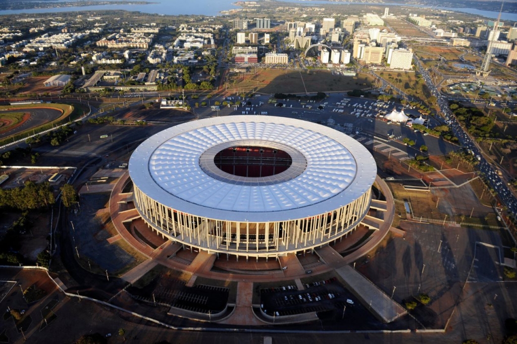 Botafogo e Grêmio avaliam mandar jogos do Brasileirão em Brasília ou Espírito Santo; entenda