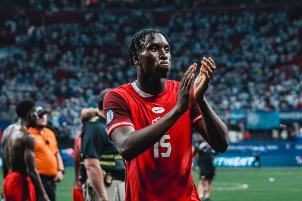 Como está a negociação do Botafogo por Moïse Bombito, do Colorado Rapids