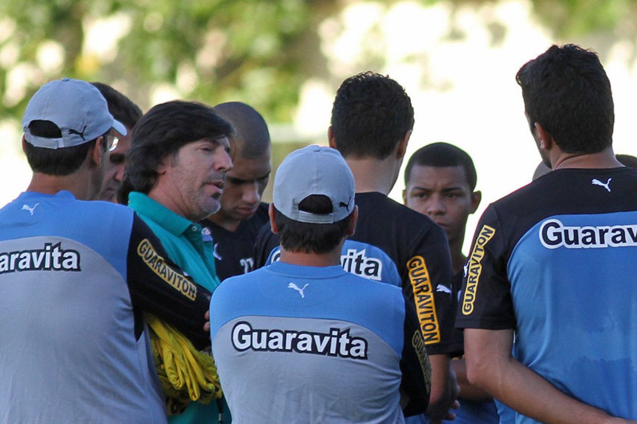 Wilson Gottardo relembra bastidores do rebaixamento do Botafogo em 2014: "Ambiente era pesado"