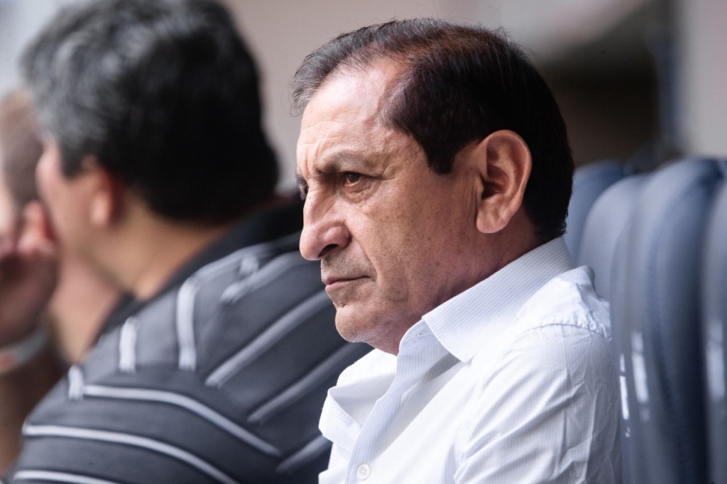 Ramón Díaz pode ser demitido no Corinthians