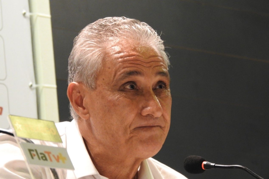 Tite foi hospitalizado no Rio de Janeiro