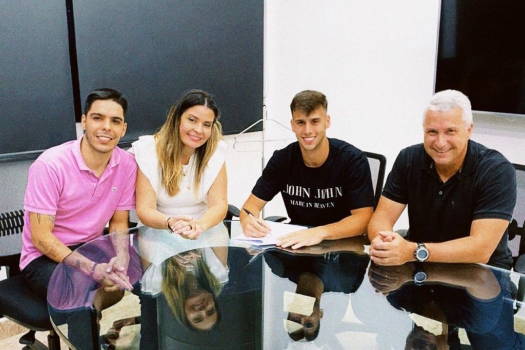 Sandro Perpetuo, ex-lateral de Santos e Atlético-MG, irá disputar o Paulistão A4