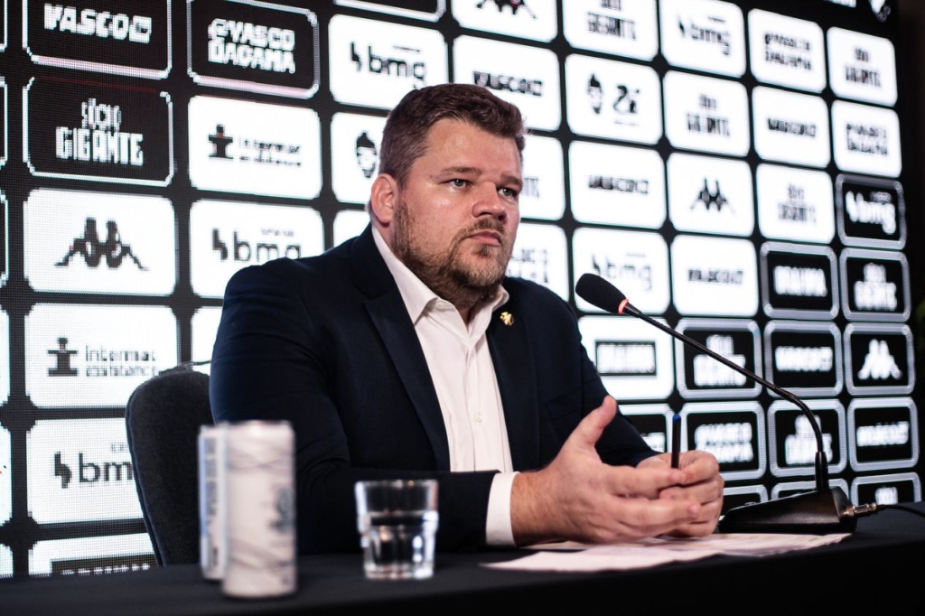 Saiba os bastidores da saída de Lúcio Barbosa do Vasco