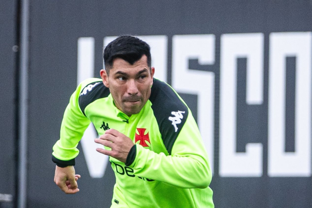 De saída ou prestes a ganhar sobrevida? O que será de Gary Medel no Vasco?