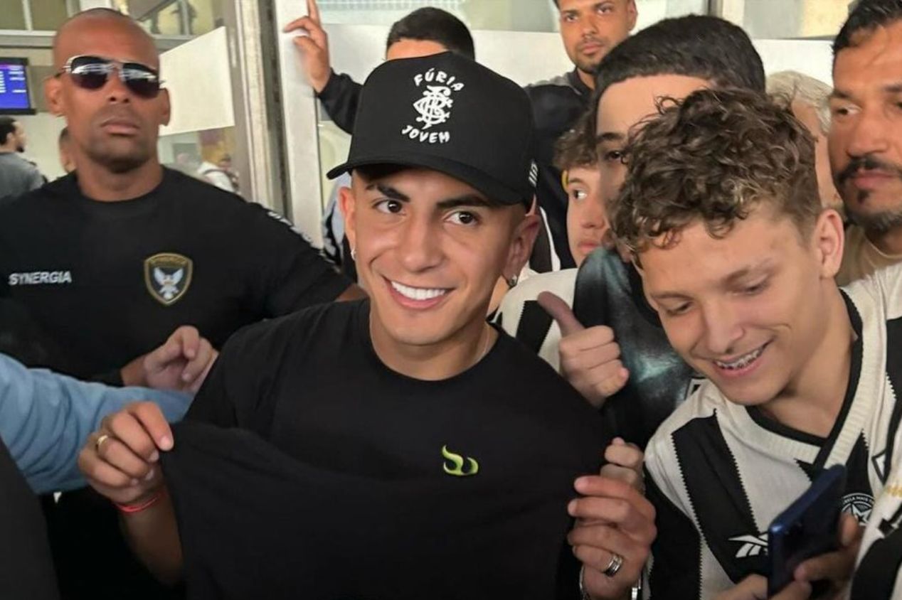 Saiba qual será o número da camisa de Thiago Almada no Botafogo