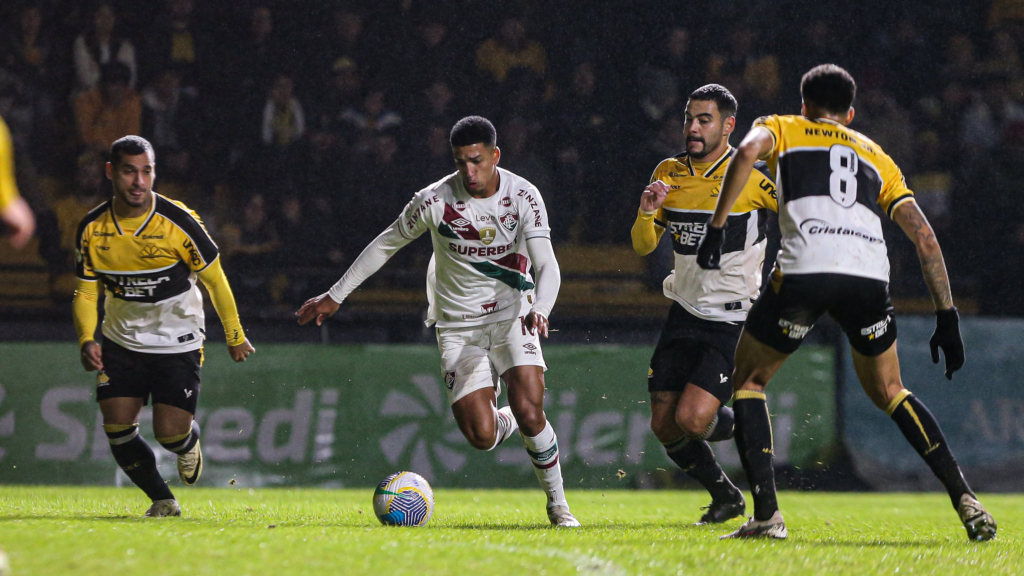 Kauã Elias passou perto do Vasco