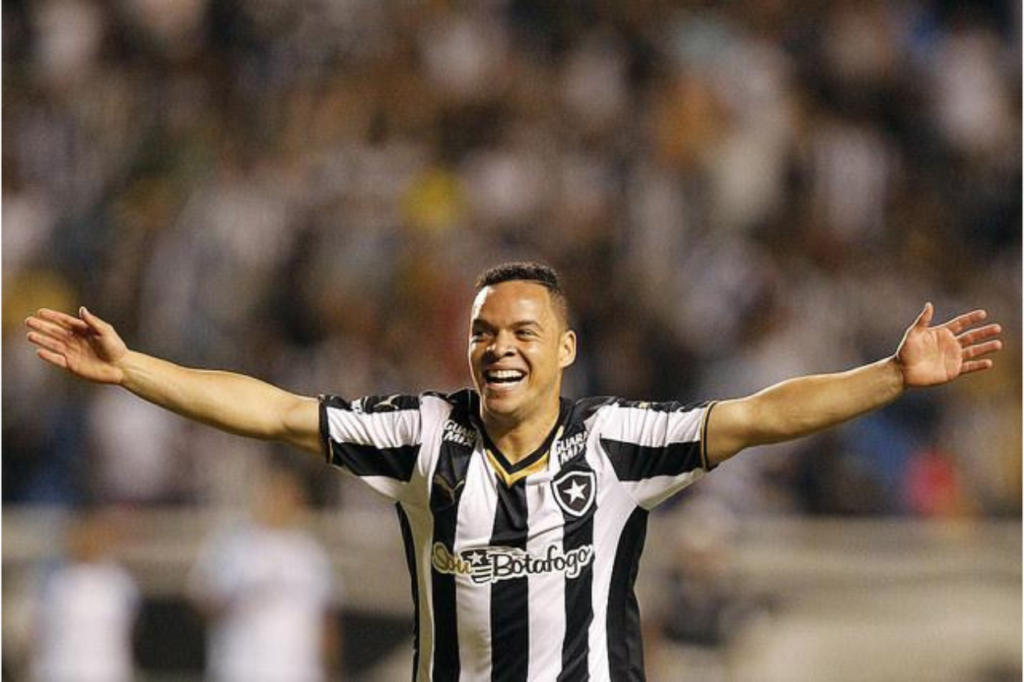 Lulinha acerta com time da indonésia