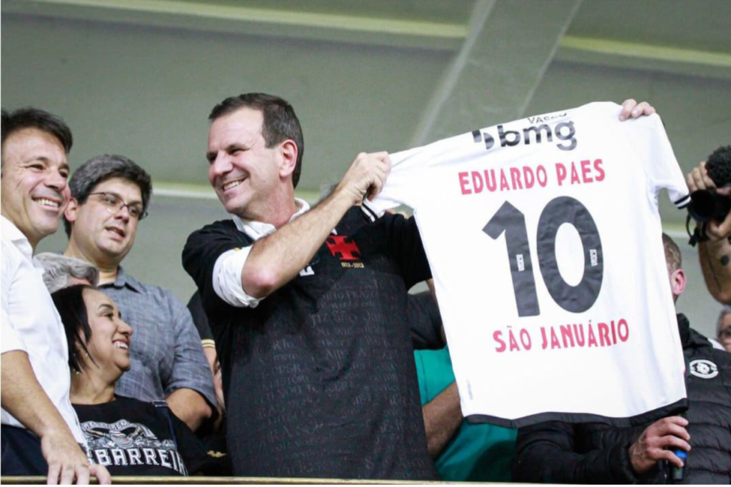 Eduardo Paes sanciona lei do novo estádio do Vasco