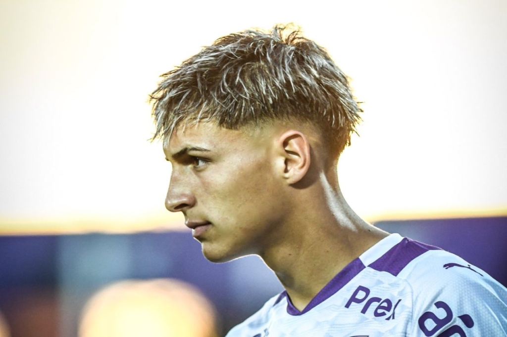 Estafe de Facundo Bernal nega conversas com Botafogo: “Negociamos apenas com o Fluminense”