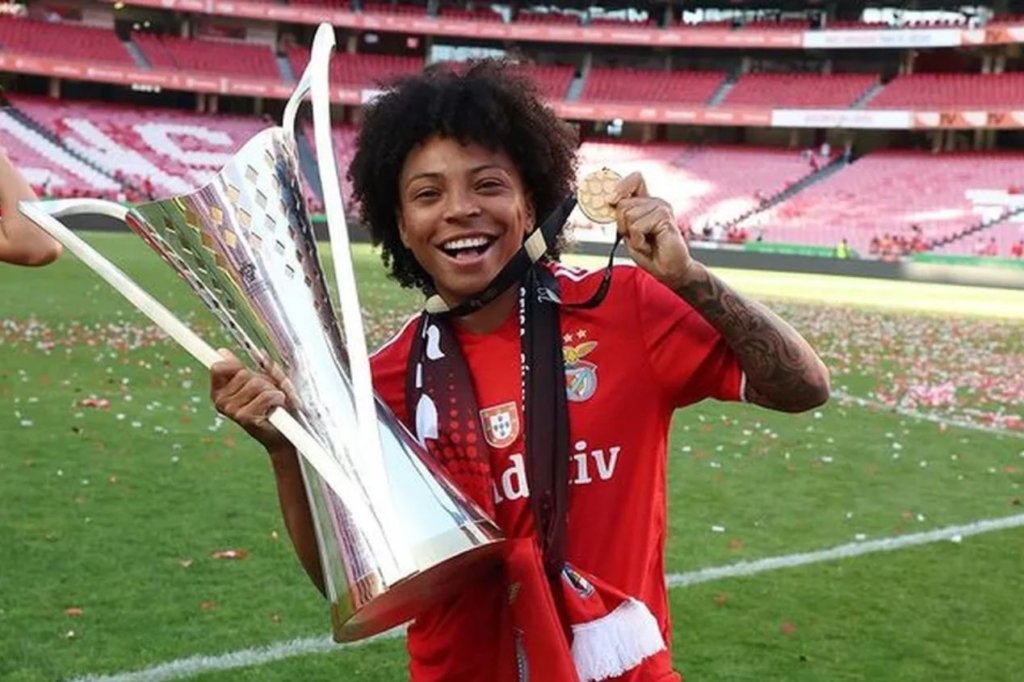 Quem é Valéria Cantuário, ex-Benfica, novo reforço para o time feminino do Flamengo?