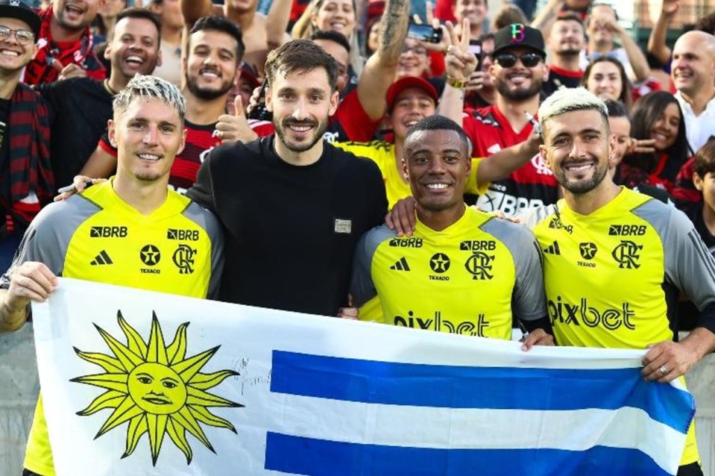 Flamengo: Quando Varela, Viña, De La Cruz e Arrascaeta voltam a treinar?