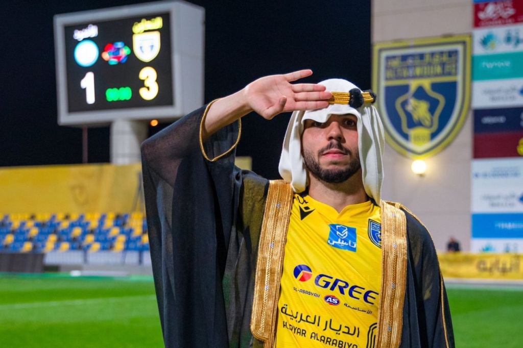 Fluminense faz sondagem por jogador que estava na Arábia Saudita e se ‘assusta’ com valores