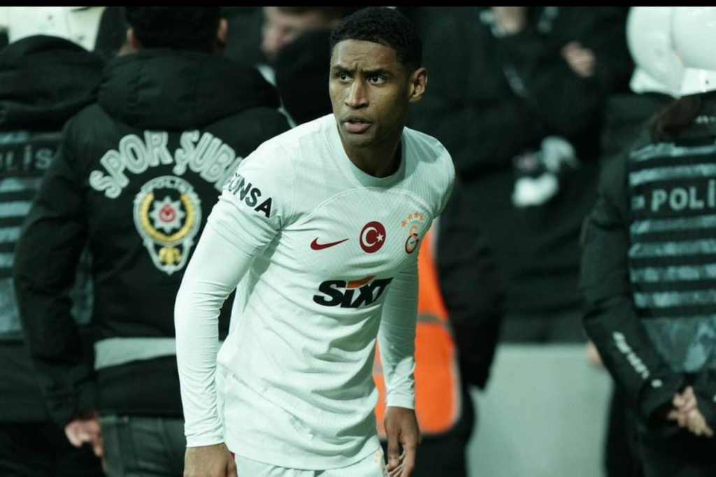 Tetê está no radar do Athletico-PR