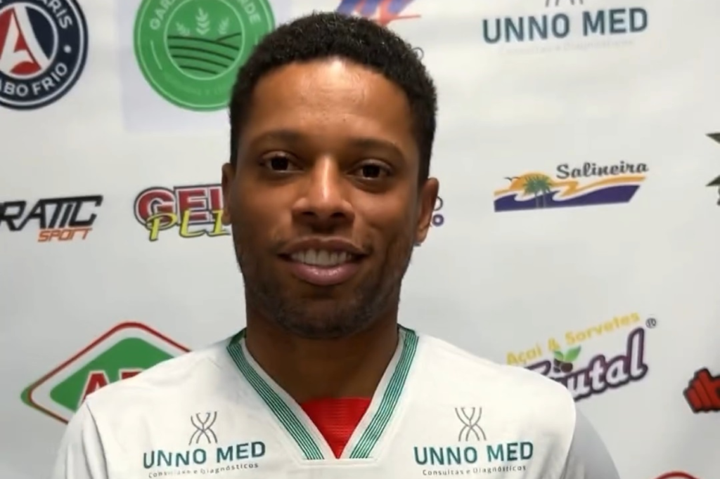 André volta para a Cabofriense