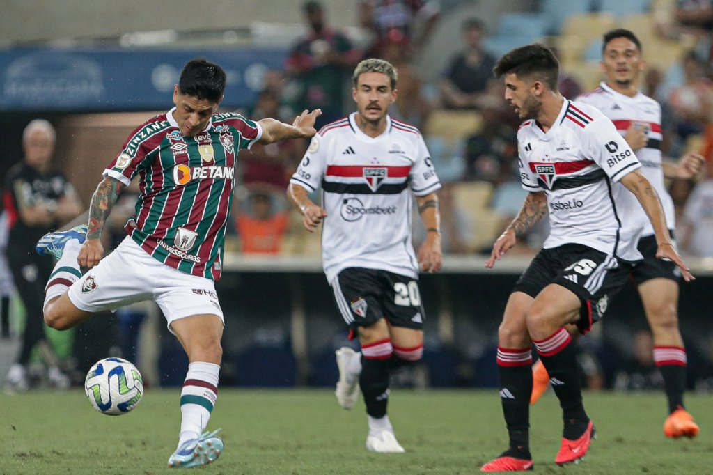 Germán Cano foi relacionado pelo técnico Mano Menezes para o jogo com o Tricolor Paulista