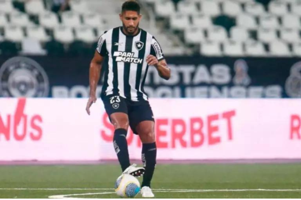 Pablo está lesionado e só fez um jogo pelo Botafogo
