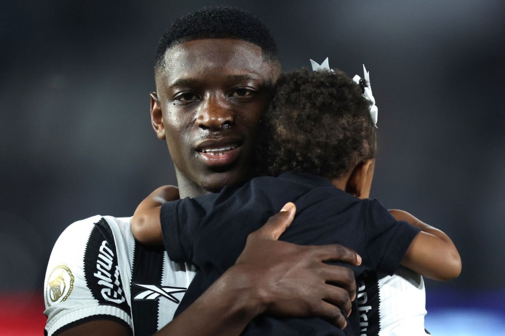 Luiz Henrique, do Botafogo, foi convocado pelo técnico Dorival Júnior para os jogos do Brasil nas Eliminatórias para a Copa do Mundo de 2026