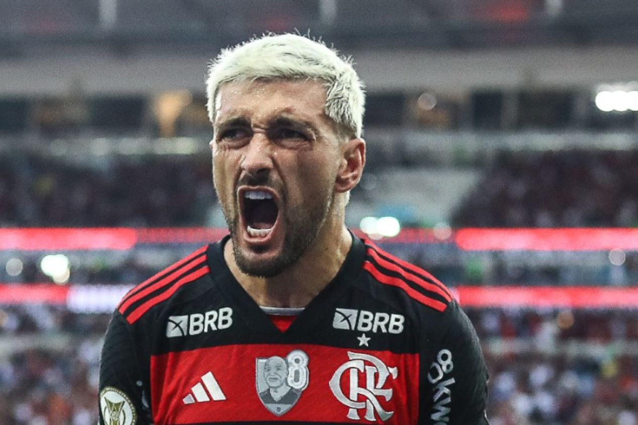 Giorgian De Arracaeta teve atuação destacada no empate do Flamengo com o Palmeiras