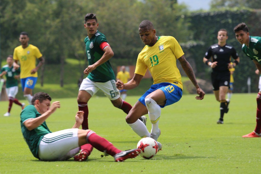 Brasil x México