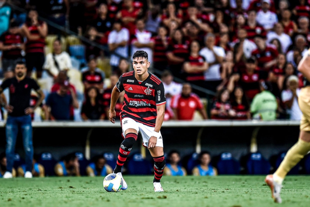 Alcaraz concedeu entrevista na zona mista do Maracanã