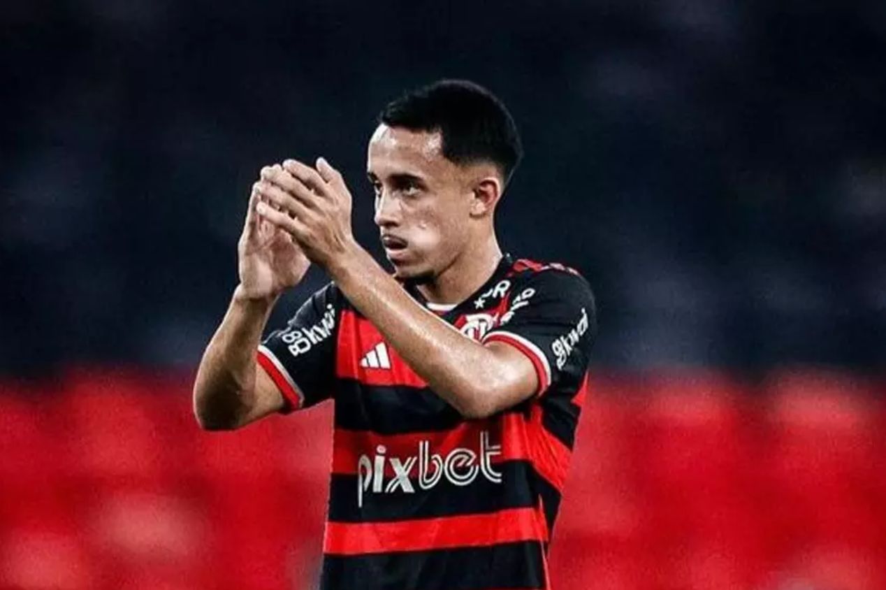 Flamengo balança com oferta de clube russo, mas tempo curto impede venda de Matheus Gonçalves