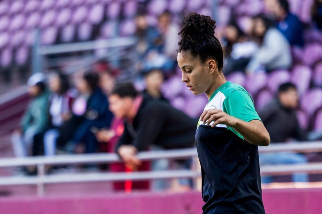 Ex-lateral do Grêmio renova contrato com clube argentino até o fim de 2024