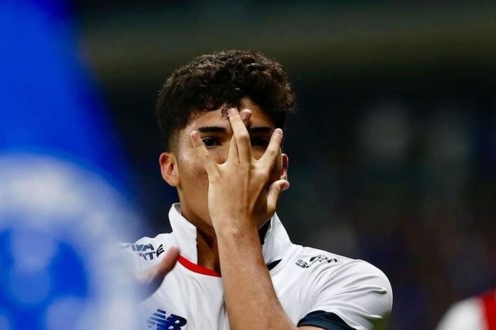 William Gomes na Europa? O que sabemos sobre investidas de Ajax, Porto e Roma pelo atacante do São Paulo