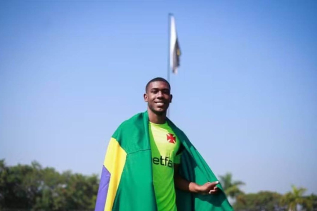 Quanto vale Rayan? Saiba valor da multa rescisória da joia do Vasco