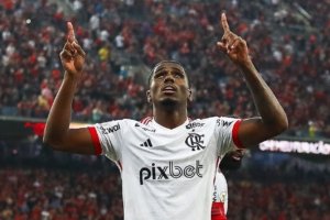 Evertton Araújo entra na mira do Grêmio