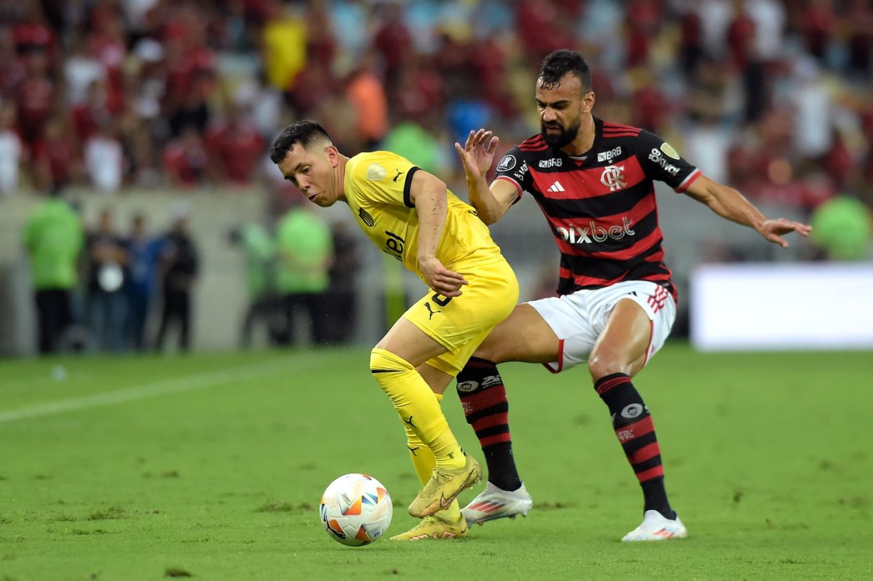 Ex-Fluminense, Leo Fernández tem o maior salário do Peñarol; veja valores